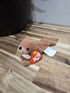 Ty Small Brown Seal Plush Dog Toy with White Tusks